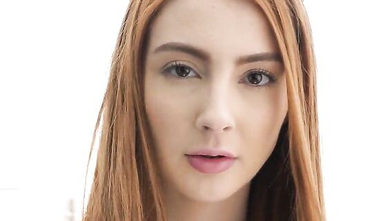 A red-haired girl wanted a crempai 
