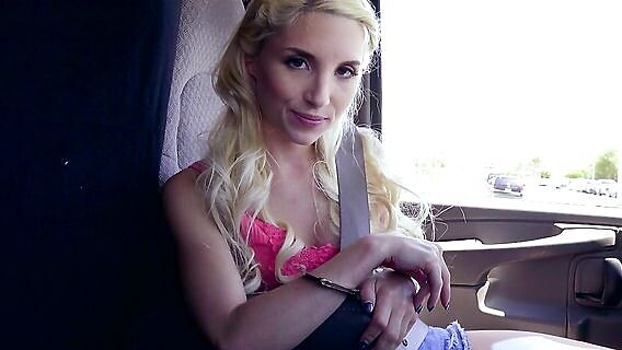 Bounty hunter fucked the blonde in the van 