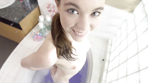 Sex in a small bathtub 