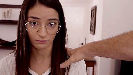 ⁣Stepdad and his anal slut stepdaughter 