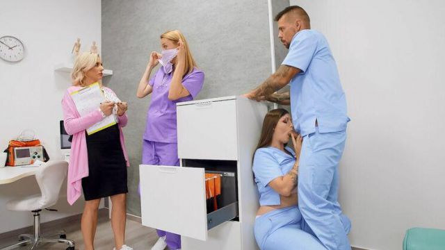 Nursing That Pussy 
