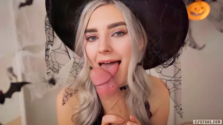 ⁣Russian Witch Is Bored And Relaxes On A Big Dick 