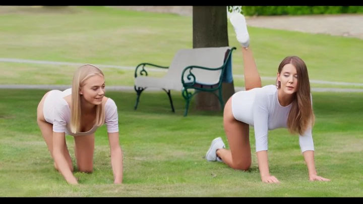 Russian Girlfriends Like To End Their Workout With Lesbian Sex 