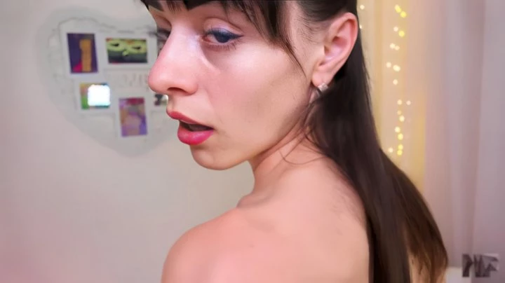 Russian MILF Doesnt Even Give Her Husband In The Ass, But Her Stepson Managed To Persuade Her 
